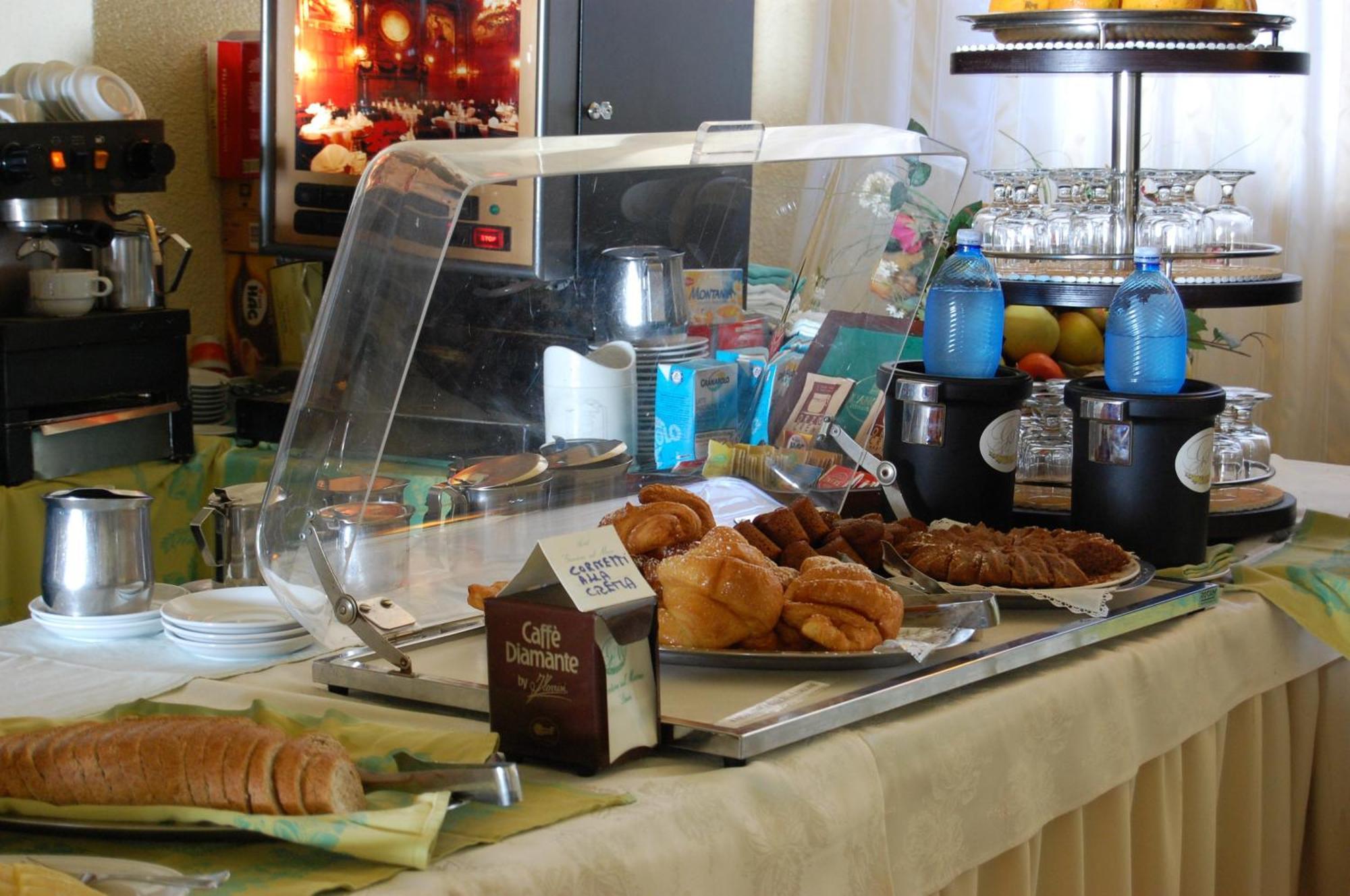 Hotel Giardino Sul Mare