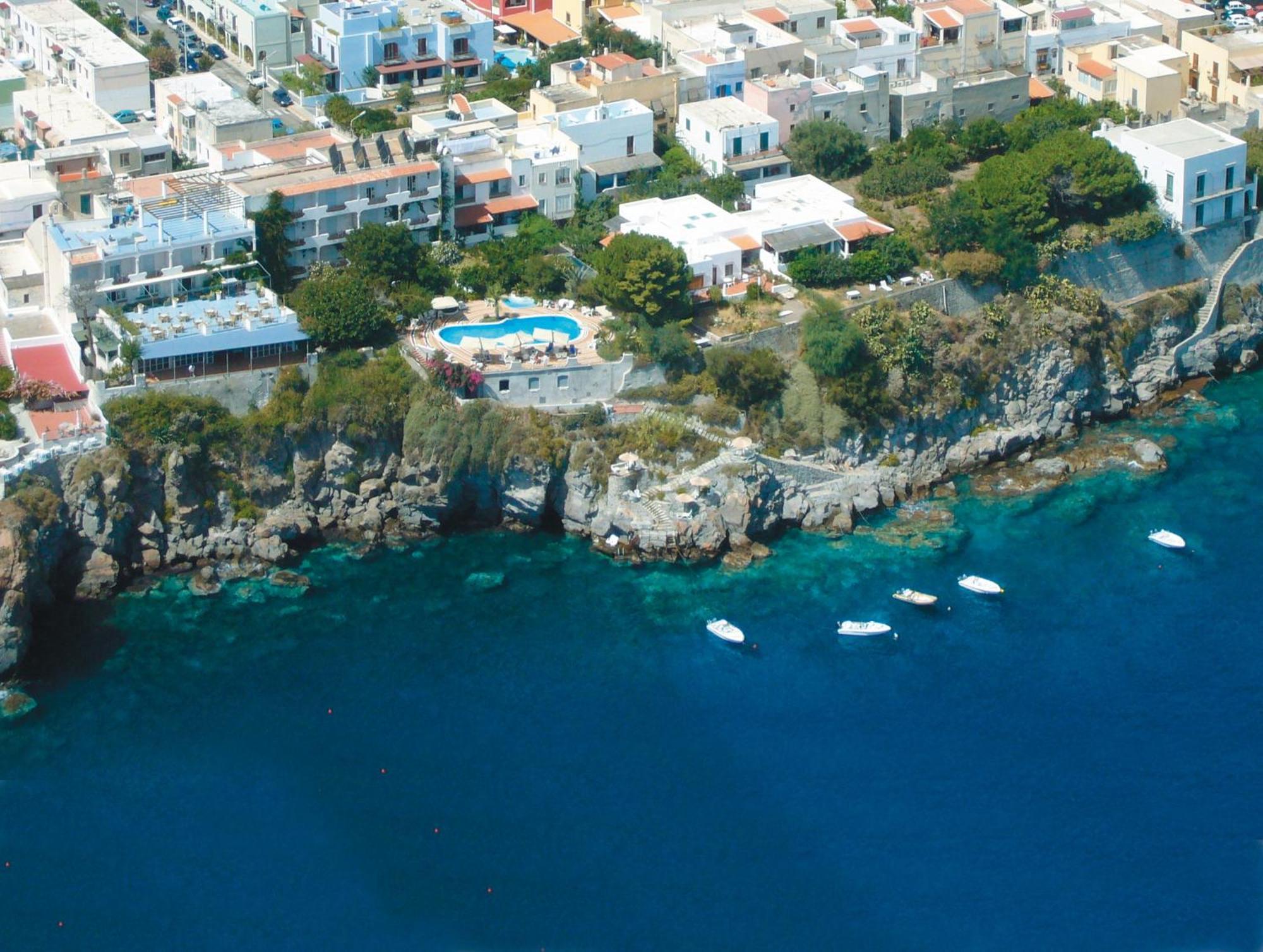 Hotel Giardino Sul Mare 3*